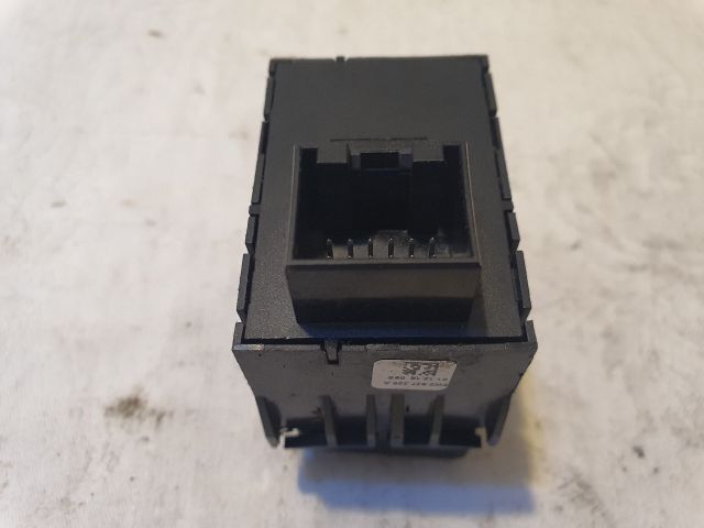 bontott AUDI A4 B9 Kézifék Kapcsoló