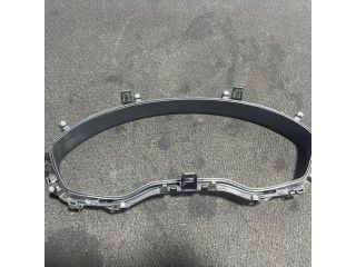 bontott AUDI A4 B9 Kilométeróra Keret