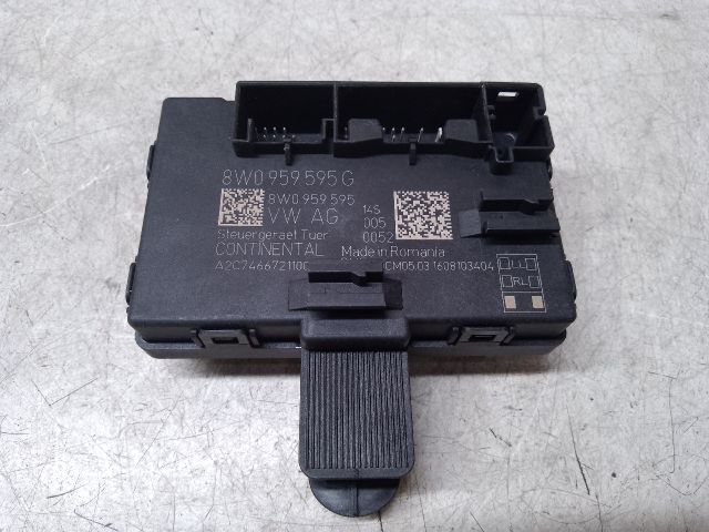 bontott AUDI A4 B9 Komfort Elektronika