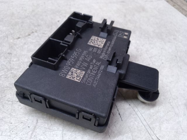 bontott AUDI A4 B9 Komfort Elektronika