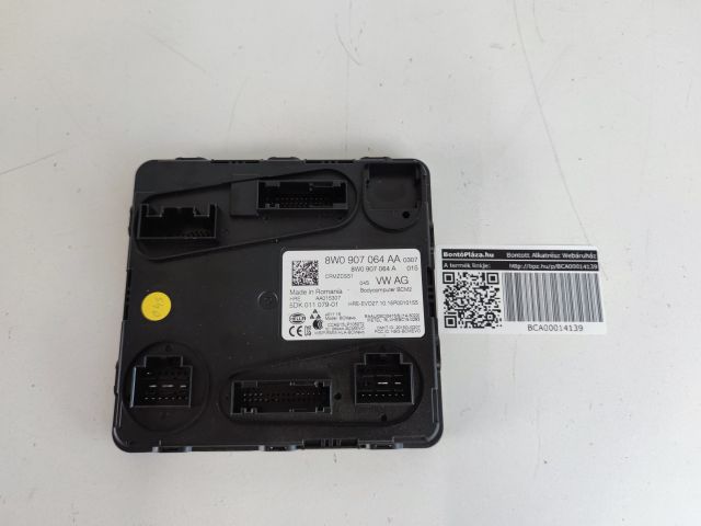 bontott AUDI A4 B9 Komfort Elektronika