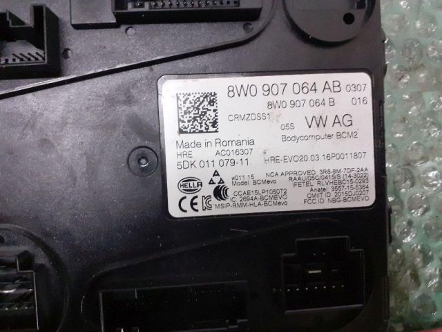 bontott AUDI A4 B9 Komfort Elektronika