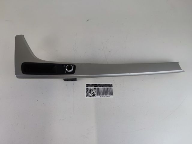 bontott AUDI A4 B9 Középkonzol Keret