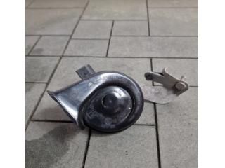 bontott AUDI A4 B9 Kürt