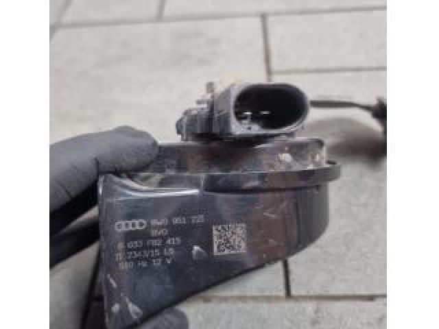 bontott AUDI A4 B9 Kürt