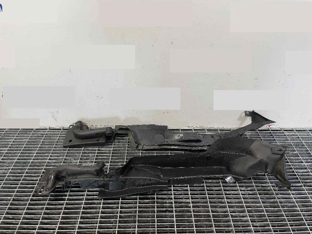 bontott AUDI A4 B9 Légterelő