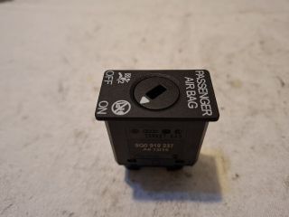 bontott AUDI A4 B9 Légzsák Kapcsoló