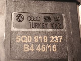 bontott AUDI A4 B9 Légzsák Kapcsoló