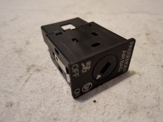 bontott AUDI A4 B9 Légzsák Kapcsoló