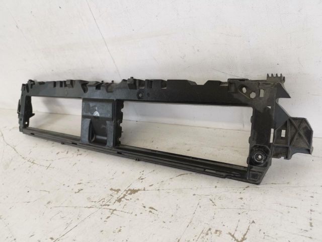 bontott AUDI A4 B9 Levélrács Tartó