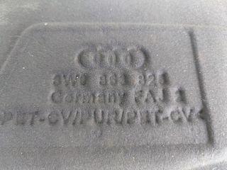 bontott AUDI A4 B9 Motorháztető Szigetelés