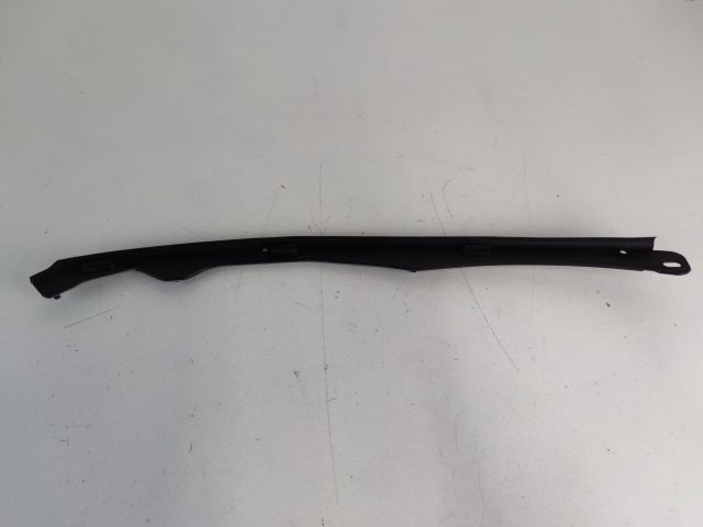 bontott AUDI A4 B9 Motorháztető Szigetelés