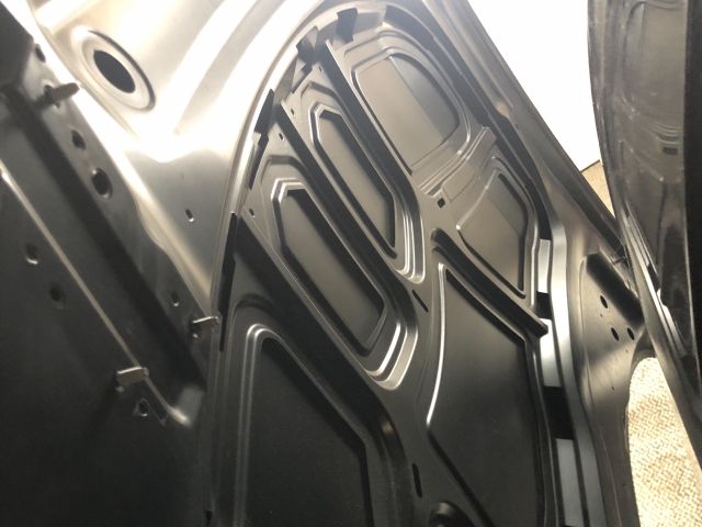 bontott AUDI A4 B9 Motorháztető