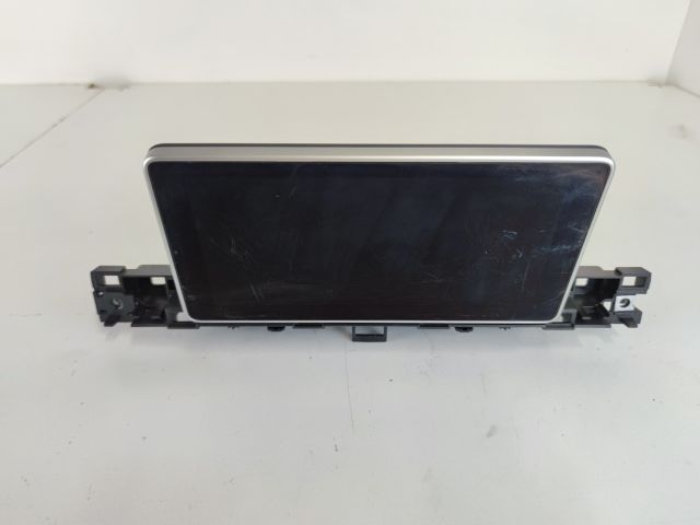 bontott AUDI A4 B9 Multifunkciós Kijelző