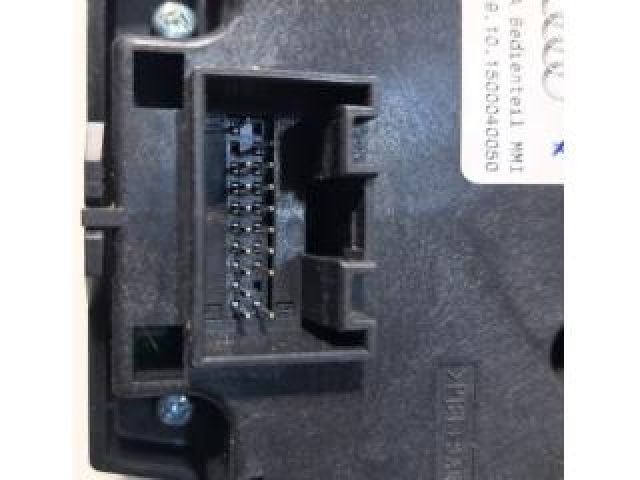 bontott AUDI A4 B9 Multimédia Vezérlő