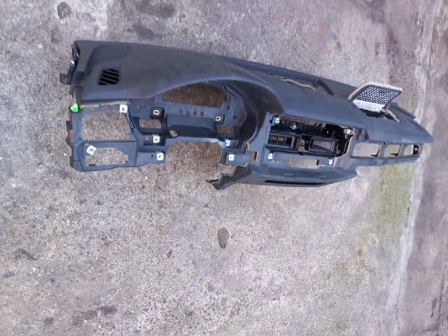 bontott AUDI A4 B9 Műszerfal Héj