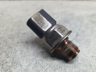 bontott AUDI A4 B9 Nyomásszabályzó Szelep