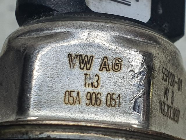 bontott AUDI A4 B9 Nyomásszabályzó Szelep