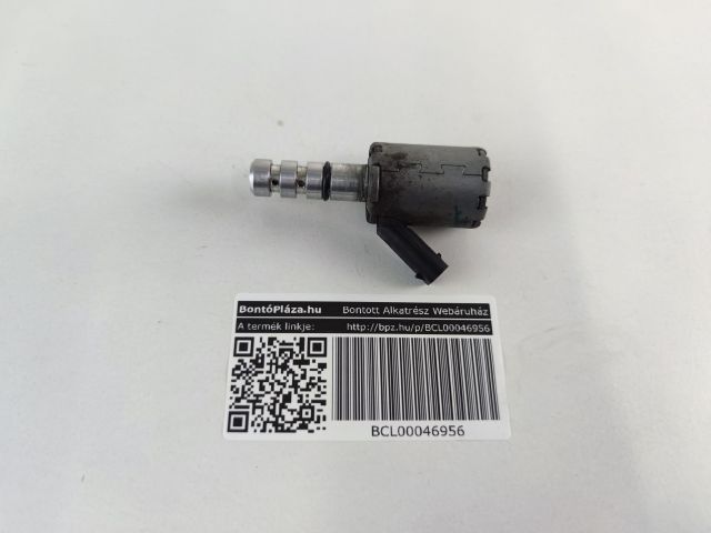 bontott AUDI A4 B9 Olajnyomás Szelep Okoskerékhez