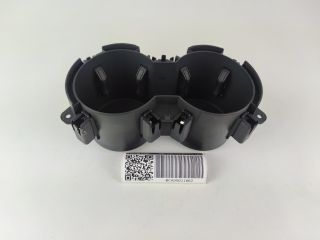 bontott AUDI A4 B9 Pohártartó