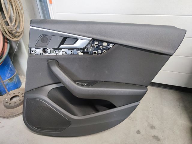 bontott AUDI A4 B9 Ülés és Ajtókárpit Szett