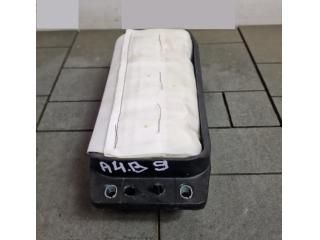 bontott AUDI A4 B9 Utasoldali Légzsák