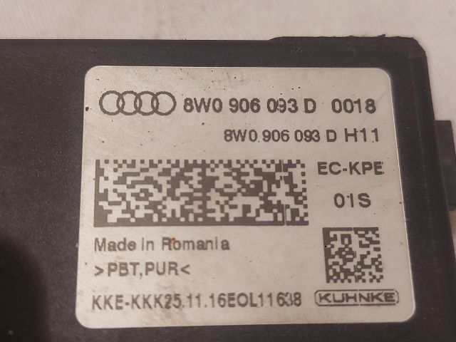 bontott AUDI A4 B9 Üzemanyag Befecskendező Vezérlő