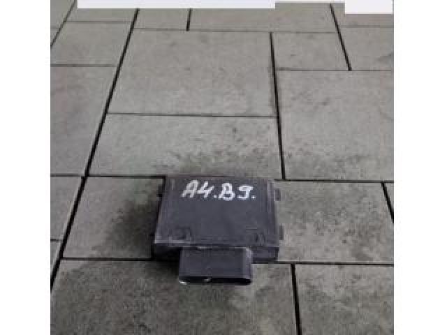 bontott AUDI A4 B9 Üzemanyag Befecskendező Vezérlő