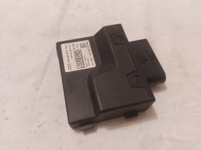 bontott AUDI A4 B9 Üzemanyag Befecskendező Vezérlő