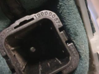 bontott AUDI A4 B9 Váltógomb