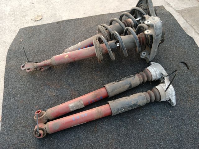 bontott AUDI A4 CABRIO Első Lengéscsillapító Pár