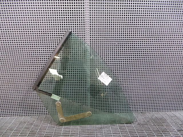 bontott AUDI A4 CABRIO Bal hátsó Fixüveg (Ajtóban)