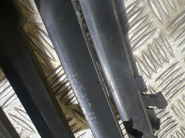 bontott AUDI A4 CABRIO Bal Ködlámpa Rács