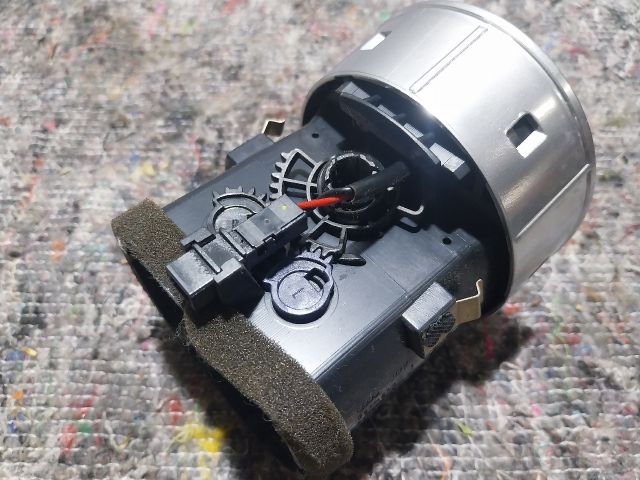 bontott AUDI A4 CABRIO Bal Szellőző