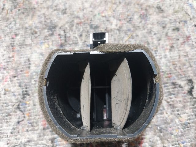 bontott AUDI A4 CABRIO Bal Szellőző