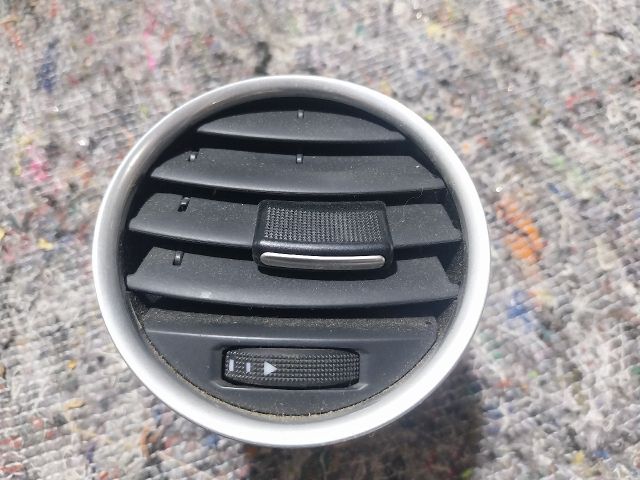 bontott AUDI A4 CABRIO Bal Szellőző