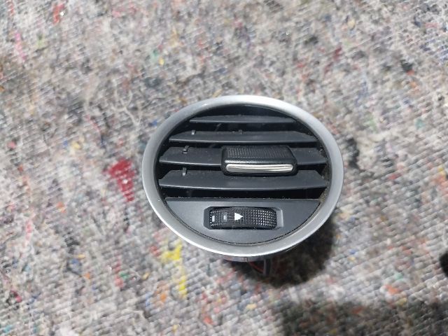 bontott AUDI A4 CABRIO Bal Szellőző