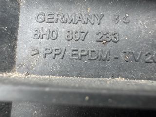 bontott AUDI A4 CABRIO Első Lökhárító Tartó Felső