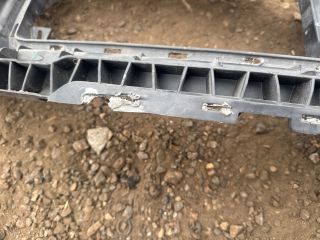 bontott AUDI A4 CABRIO Első Lökhárító Tartó Felső