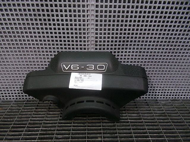 bontott AUDI A4 CABRIO Felső Hűtőburkolat