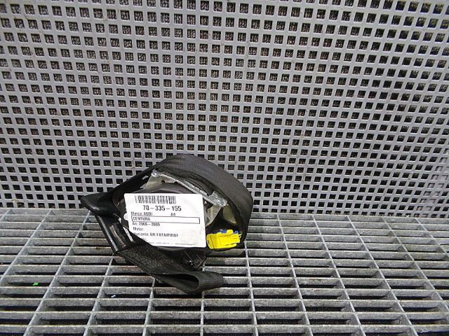 bontott AUDI A4 CABRIO Jobb első Biztonsági Öv