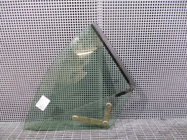 bontott AUDI A4 CABRIO Jobb hátsó Fixüveg (Ajtóban)