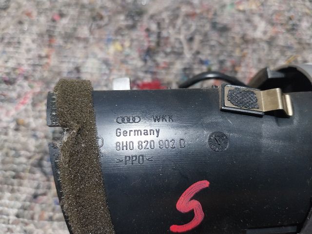 bontott AUDI A4 CABRIO Jobb Szellőző