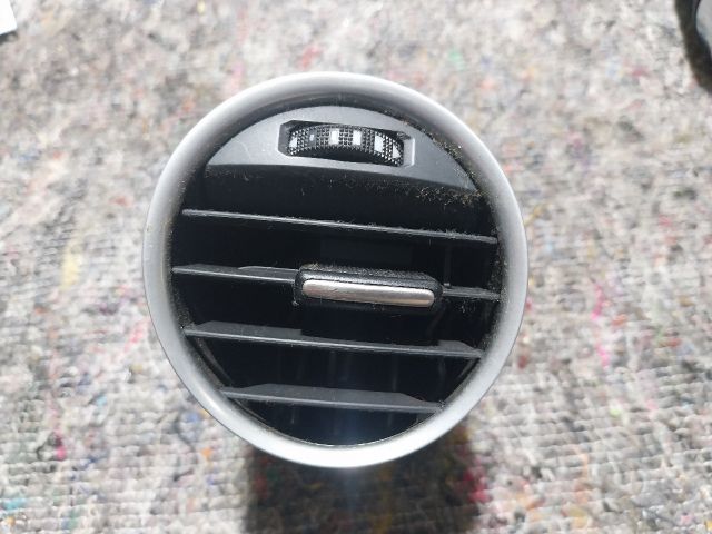 bontott AUDI A4 CABRIO Jobb Szellőző