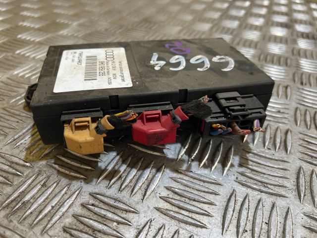 bontott AUDI A4 CABRIO Komfort Elektronika