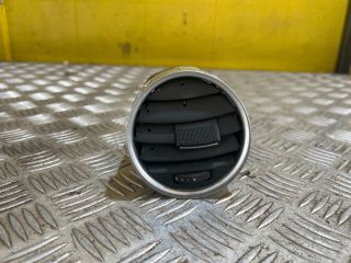 bontott AUDI A4 CABRIO Középső Szellőző