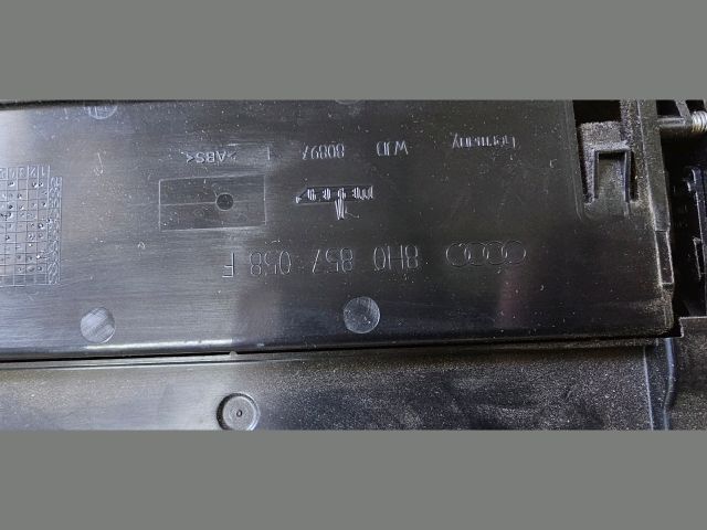 bontott AUDI A4 CABRIO Középső Szemüvegtartó