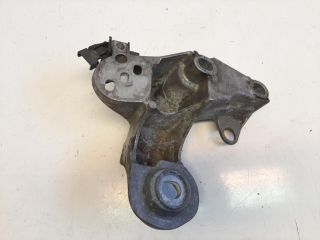 bontott AUDI A4 CABRIO Motor Tartó Bak (Fém)