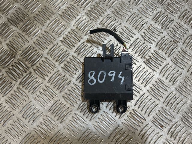 bontott AUDI A4 CABRIO Riasztó Központ