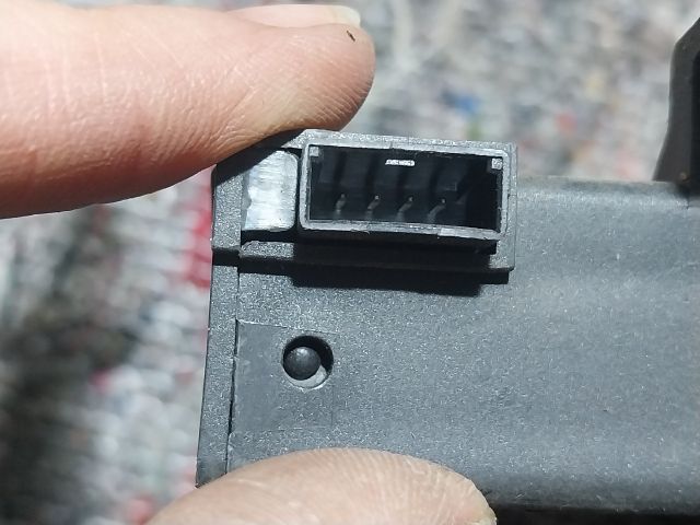 bontott AUDI A4 CABRIO Riasztó Központ